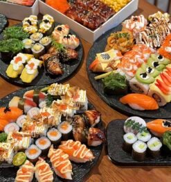 feed your idol Delicious sushi